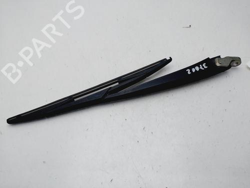 Used Rear windshield wiper arm VOLVO V60 I (155) D3 (150 hp) 25870206