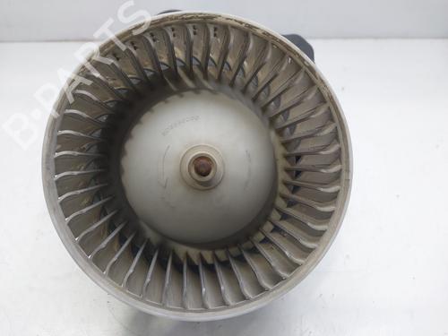Used Heater blower motor FIAT PUNTO EVO (199_) 1.3 D Multijet (199AXC1A, 199BXC1A, 199AXT1A, 199BXT1A) (75 hp) 15822821