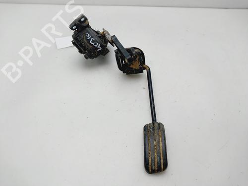 Pédale RENAULT CLIO II (BB_, CB_) [1998-2016]  30706589