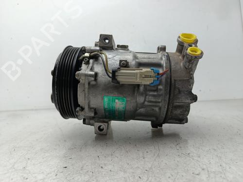 Used AC compressor OPEL VECTRA C (Z02) [2002-2009]  30043607