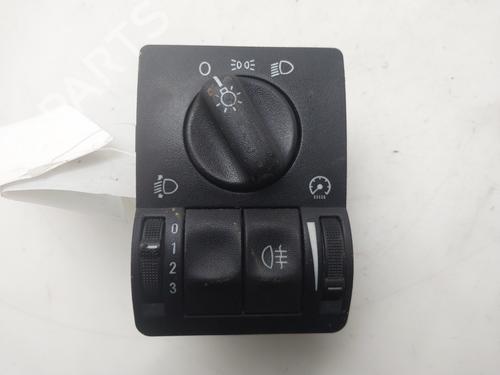 Used Headlight switch Headlight switch OPEL ASTRA G Hatchback (T98) 1.6 (F08, F48) (84 hp) 33320873 33320873