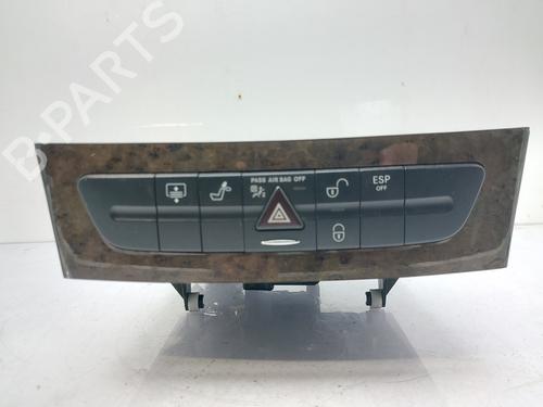 Kombi Kontakt / Stilkkontakt MERCEDES-BENZ E-CLASS (W211) E 320 CDI (211.022) (224 hp) 12416645