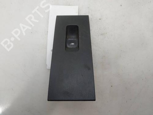 Used Right rear window switch Right rear window switch SKODA RAPID Spaceback (NH1) 1.6 TDI (90 hp) 40524295 40524295