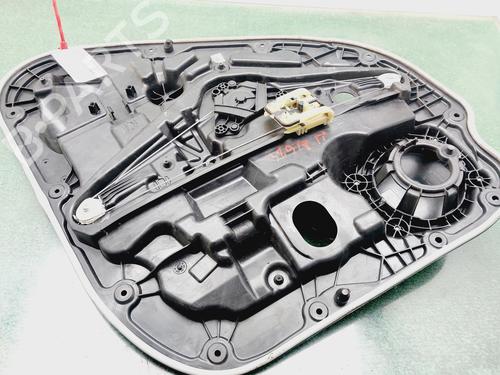 BP31817970C24 main image