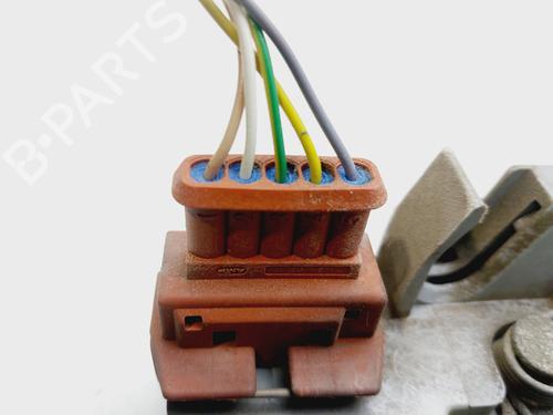 Rear right lock PEUGEOT 307 (3A/C) 2.0 HDi 90 | BP25732320C99 