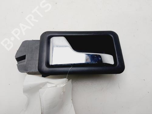 Used Front left interior door handle AUDI 80 B3 Saloon (893, 894, 8A2) 1.9 D (68 hp) 30770045