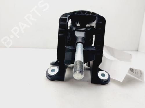 Used Gear lever FORD TOURNEO CONNECT / GRAND TOURNEO CONNECT V408 MPV 1.5 TDCi (120 hp) 27660815
