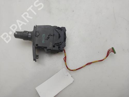 Comutador luzes Comutador luzes RENAULT CLIO III (BR0/1, CR0/1) [2005-2014] 39717782 39717782