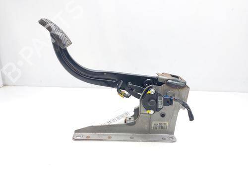 Used Clutch pedal HYUNDAI i20 II (GB, IB) 1.1 CRDi (75 hp) 26942263