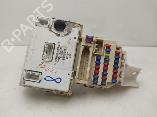 Used Fuse box Fuse box 37439404 37439404