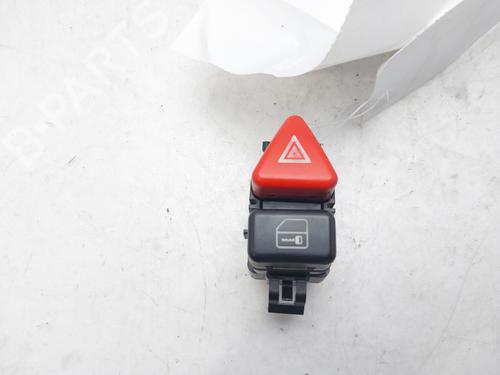 Used Warning switch MERCEDES-BENZ A-CLASS (W168) A 140 (168.031, 168.131) (82 hp) 12993904