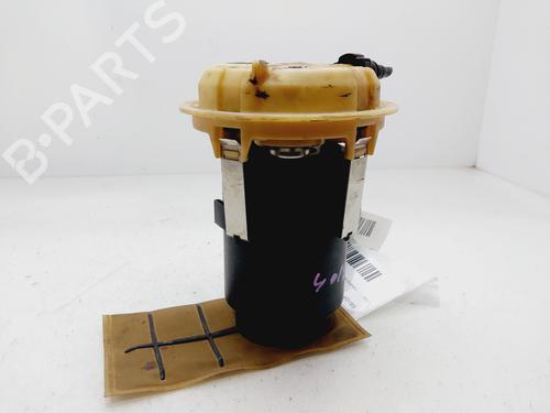 Bränslepump TOYOTA COROLLA Liftback (_E11_) 1.4 (ZZE111_, ZZE111R) (97 hp) 30680771