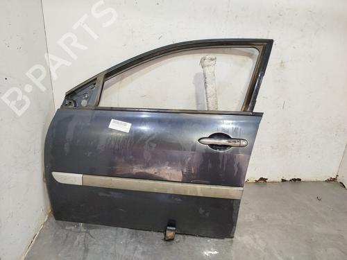 Used Left front door RENAULT MEGANE II Saloon (LM0/1_) [2003-2025]  27994026
