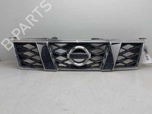 Used Grille Grille 38302104 38302104