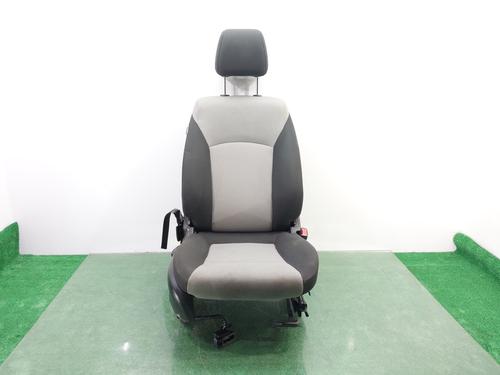 Right front seat CHEVROLET CRUZE (J300) 2.0 CDI | BP26528312C16