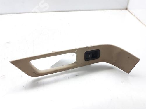 Used Right rear window switch Right rear window switch VOLVO XC60 I SUV (156) D3 / D4 (163 hp) 8415007 8415007