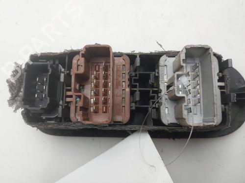 Left front window switch RENAULT MEGANE II Saloon (LM0/1_) 1.9 dCi (LM0G, LM1G, LM2C) | BP38743855I27 - Image 2