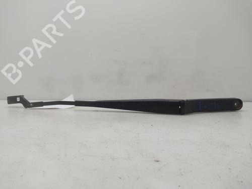 Used Front windshield wiper arm Front windshield wiper arm 37149294 37149294