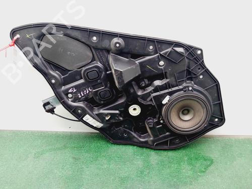 Elevalunas trasero derecho MAZDA 2 (DE_, DH_) 1.4 MZR-CD (68 hp) 31321786