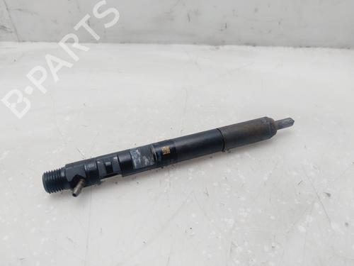 Used Injector KIA CARNIVAL II (GQ) [1999-2007]  25617531
