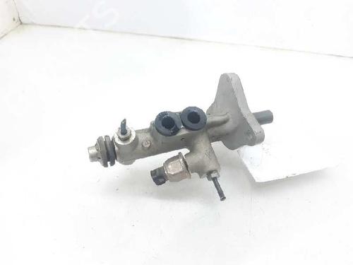 Used Brake master cylinder MERCEDES-BENZ CLK (C209) CLK 220 CDI (209.308) (150 hp) 6409172