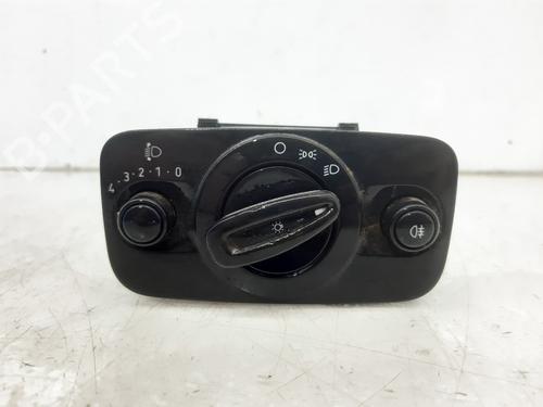 Used Headlight switch FORD FIESTA VI (CB1, CCN) 1.4 TDCi (70 hp) 6995894