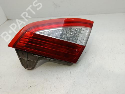 Feu de coffre droit FORD MONDEO IV (BA7) [2007-2015]  32104542