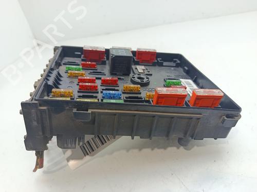 Fuse box VW PASSAT B6 Variant (3C5) | BP31877393E1