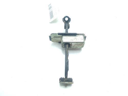 Used Cylinder head RENAULT SCÉNIC II (JM0/1_) 1.9 dCi (JM0G, JM12, JM1G, JM2C) (120 hp) 23884322