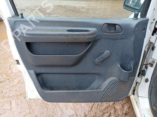 Front right lock PEUGEOT EXPERT (224_) 1.9 D | BP28123392C97 