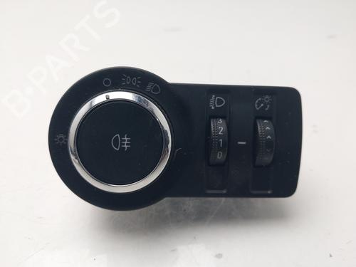 Used Headlight switch Headlight switch OPEL ASTRA J (P10) 1.7 CDTI (68) (110 hp) 32986109 32986109