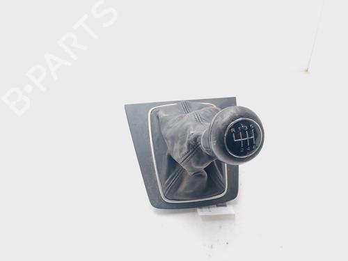 Used Gear lever AUDI A4 B7 Avant (8ED) 2.0 TDI quattro (140 hp) 30738064