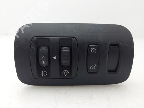 Used Headlight switch RENAULT MEGANE II (BM0/1_, CM0/1_) 1.5 dCi (BM0F, BM0T, BM2B, CM0F, CM0T) (82 hp) 28413253