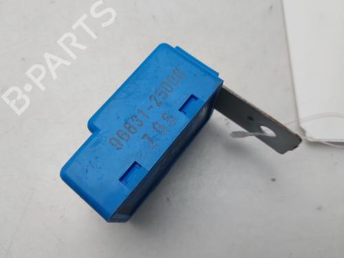 Electronic module HYUNDAI ACCENT II (LC) 1.5 CRDi | BP37401970M83 - Image 3