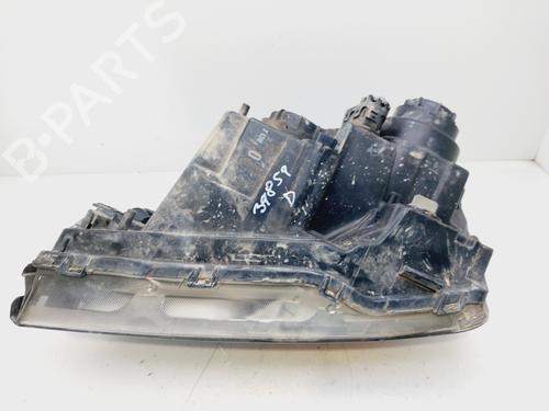 Right headlight KIA SORENTO I (JC) 2.5 CRDi | BP30327251C29 