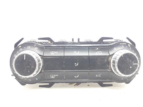 Used Climate control MERCEDES-BENZ A-CLASS (W176) A 200 CDI / d (176.008) (136 hp) 11172417