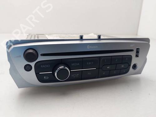Bilradio Bilradio RENAULT MEGANE III Hatchback (BZ0/1_, B3_) 1.6 16V (BZ0H) (101 hp) 39751829 39751829