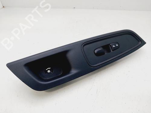 right-front-window-switch-nissan-micra-v-k14-2016-31853809 main image
