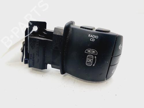 Commutateur RENAULT MEGANE III Hatchback (BZ0/1_, B3_) 1.5 dCi (BZ09, BZ0D, BZ1W, BZ29, BZ14) (110 hp) 29572526