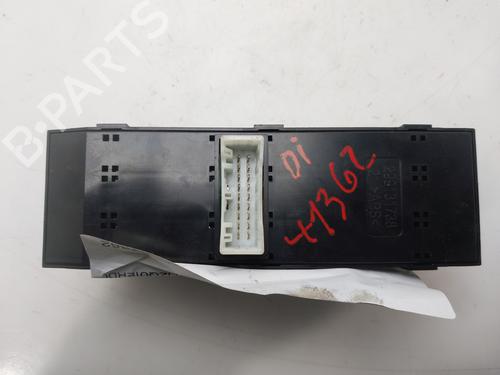 Left front window switch HYUNDAI i20 II (GB, IB) 1.2 | BP35803765I27 - Image 3