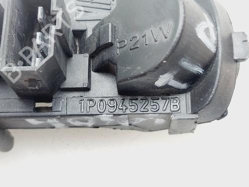 Lamp holder SEAT LEON (1P1) | BP32256300L10