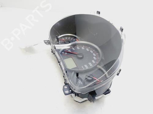 Instrument cluster TOYOTA YARIS (_P13_) | BP25870263C47