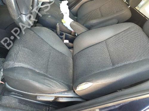 Front right lock TOYOTA COROLLA Verso (ZER_, ZZE12_, R1_) 2.2 D-4D (AUR10_, AUR10R) | BP5806957C97 