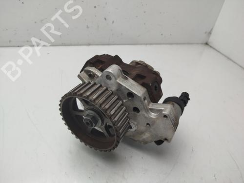 Used Injection pump RENAULT MEGANE II Saloon (LM0/1_) [2003-2026]  32384712