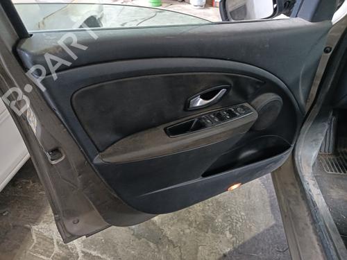 Left front fog light RENAULT MEGANE III Grandtour (KZ0/1)  | BP29335130C30 
