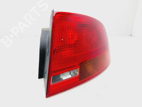 Right taillight AUDI A4 B7 (8EC) 2.0 TDI 16V | BP30581371C35