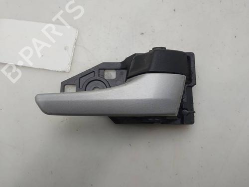 Used Front right interior door handle Front right interior door handle 39513764 39513764