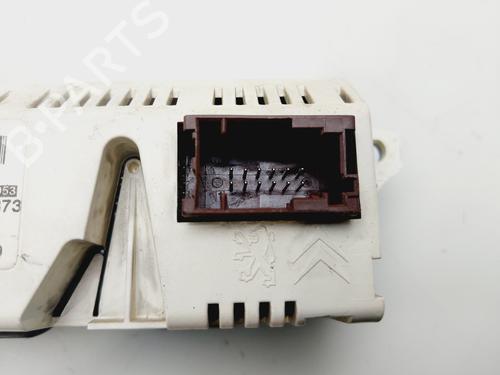 Display monitor CITROËN C5 II (RC_) 2.0 HDi (RCRHRH) | BP30633475C48