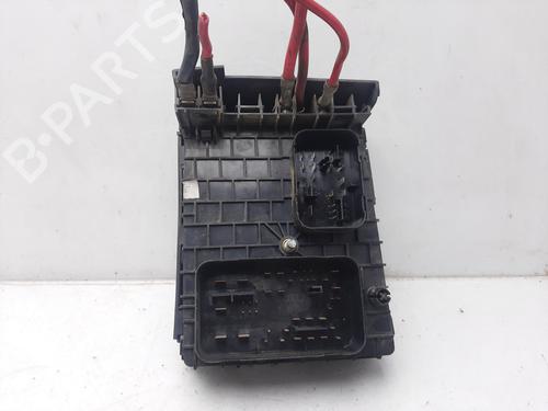Used Fuse box VW GOLF V (1K1) [2003-2010]  22532689