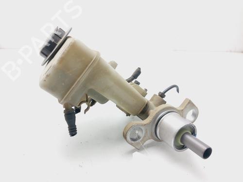 Used Brake master cylinder OPEL VECTRA C (Z02) 1.8 16V (122 hp) 19478758